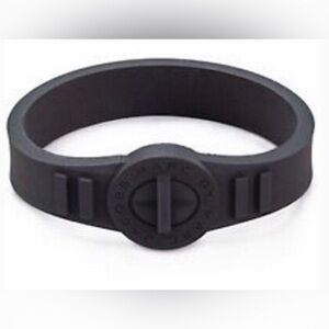 Marc by Marc Jacobs Black Silicone Rubber Turnlock Bracelet NWT